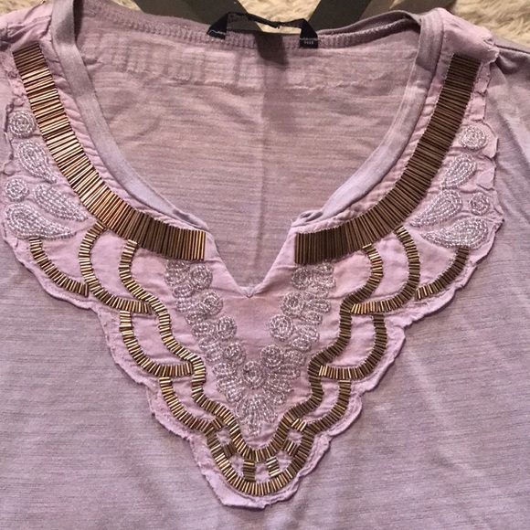 Banana Republic small beaded tee - Picture 3 of 3